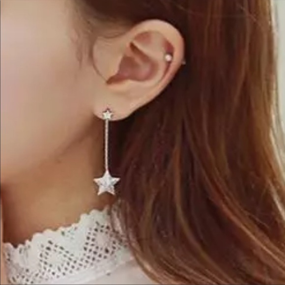 Sterling Silver 925 CZ Star ⭐️ Moon Earrings - Picture 4 of 5